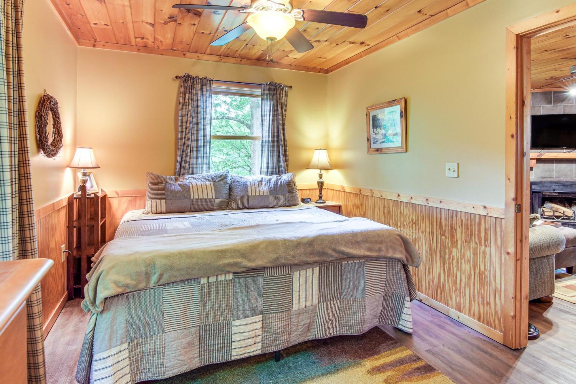 Charming Fox Den Cabin In Whittier With Hot Tub! Экстерьер фото